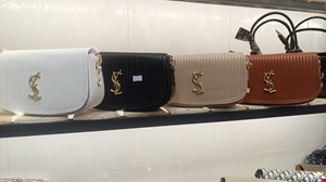 کیف دوشی 👜👜👜   انتخابی برای خانم های خاص